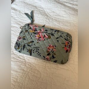 Vera Bradley Floral Quilted Women's Bag in good used condition